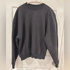 Hollister Crewneck
